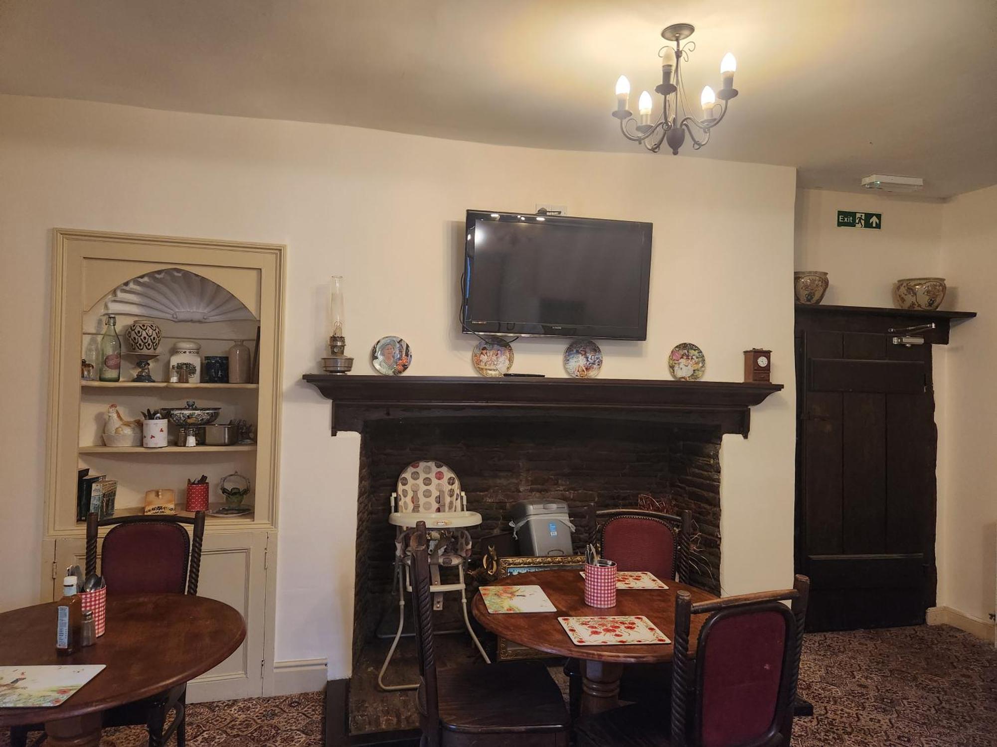 Langley Inn Emersons Green Экстерьер фото